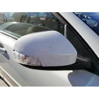 volvo s40 berlina del año 2010