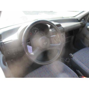 opel corsa b del año 1995