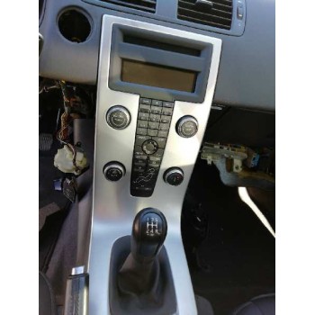 volvo s40 berlina del año 2010