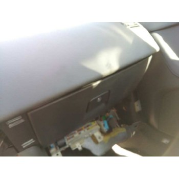 volvo s40 berlina del año 2010