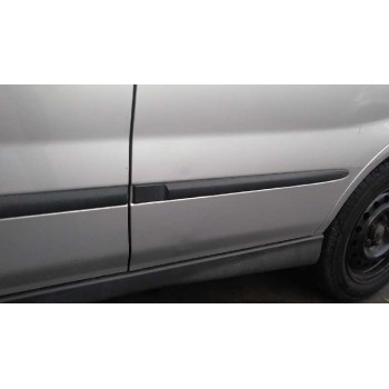 nissan almera tino (v10m) del año 2005