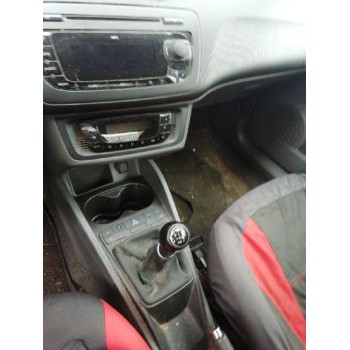 seat ibiza (6j5) del año 2010
