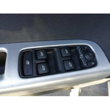 volvo s40 berlina del año 2010