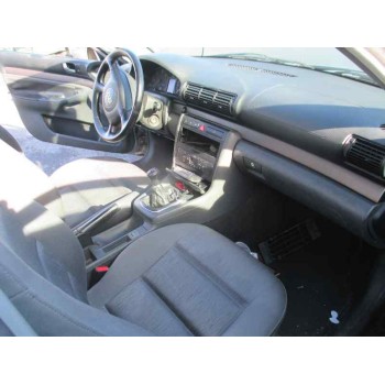 audi a4 berlina (b5) del año 2000