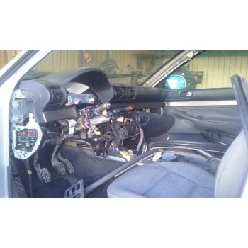 audi a4 berlina (b5) del año 2000