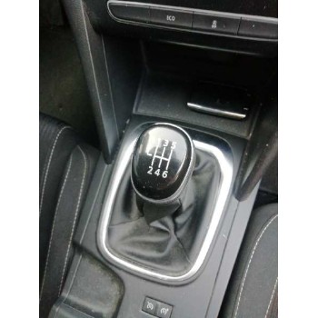 renault megane iv berlina 5p del año 2017