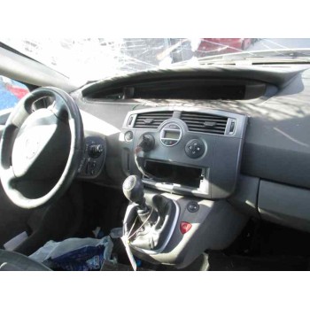 renault scenic ii del año 2005