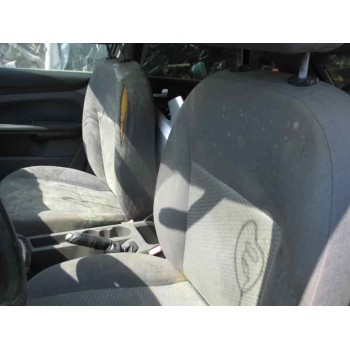 ford focus berlina (cap) del año 2005