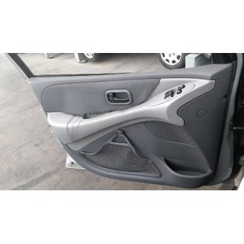 nissan almera tino (v10m) del año 2005