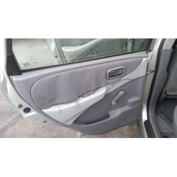 nissan almera tino (v10m) del año 2005