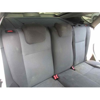 ford focus berlina (cap) del año 2005