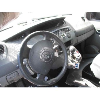 renault scenic ii del año 2005