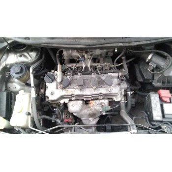 nissan almera tino (v10m) del año 2005