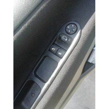 peugeot 207 del año 2010