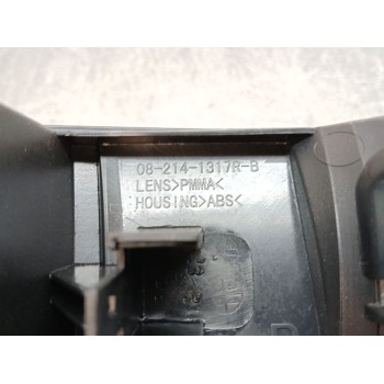 Recambio de piloto trasero derecho paragolpes para mitsubishi montero (v60/v70) referencia OEM IAM mn133776 16511362 