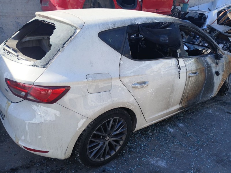 SEAT LEON (5F1)
