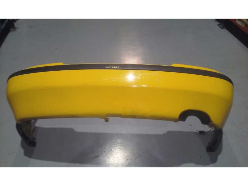 Recambio de paragolpes trasero para volvo v40 familiar 1.9 d referencia OEM IAM 30899313 AMARILLO 