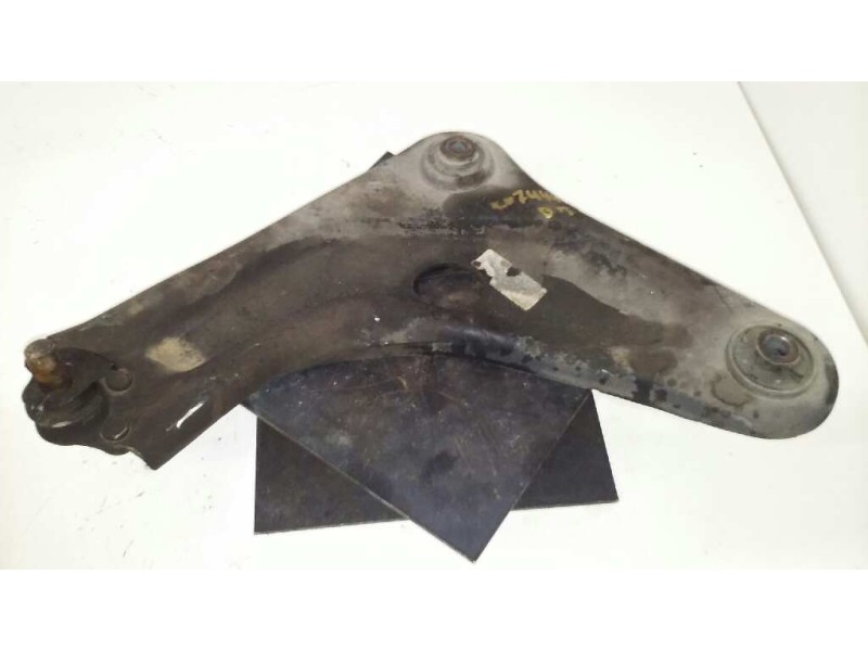 Recambio de brazo suspension inferior delantero izquierdo para peugeot 207 x-line referencia OEM IAM   