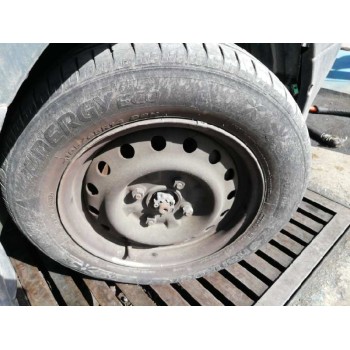 nissan primera berl./familiar (p10/w10) del año 1994