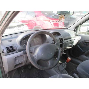 renault clio ii fase i (b/cbo) del año 2001