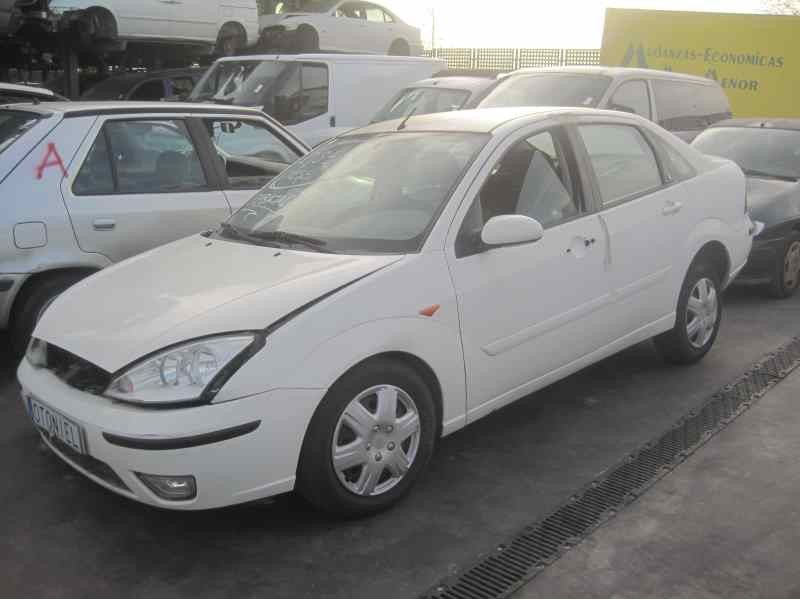 ford focus berlina (cak) del año 2003