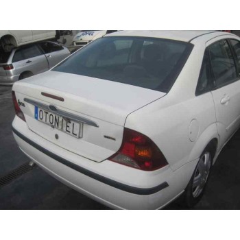 ford focus berlina (cak) del año 2003