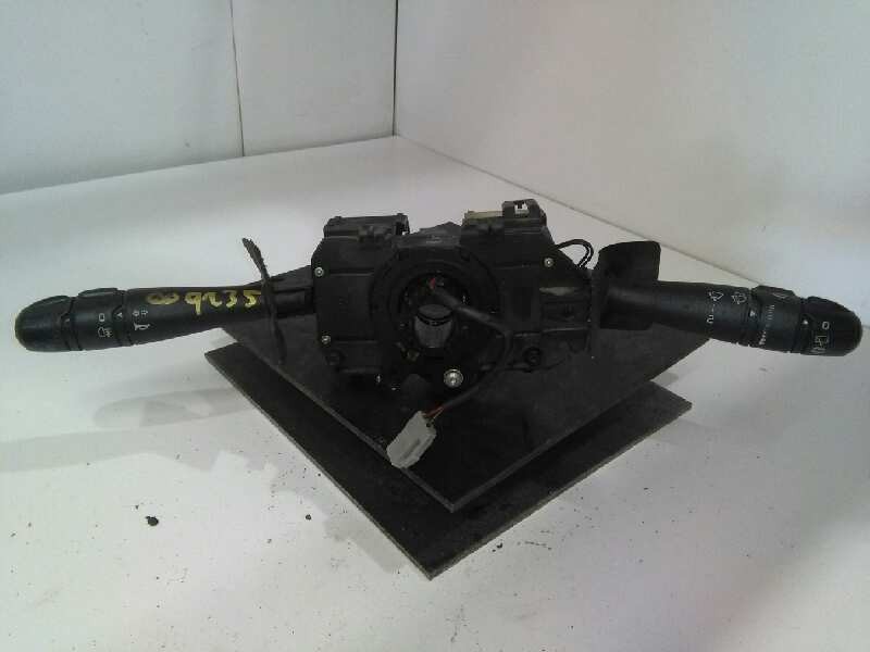Recambio de mando multifuncion para renault laguna (b56) 2.0 rt (b56c/h/l) referencia OEM IAM  LUCES Y LIMPIA 