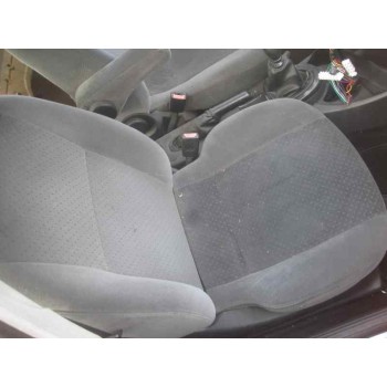 ford focus berlina (cak) del año 2003