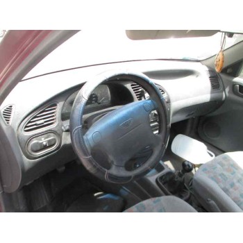 daewoo lanos del año 1999