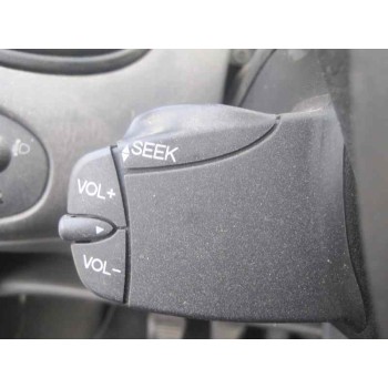 ford focus berlina (cak) del año 2003