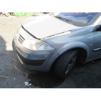 renault megane ii classic berlina del año 2004