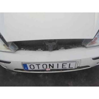 ford focus berlina (cak) del año 2003