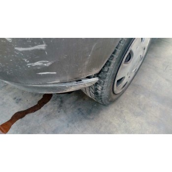 seat ibiza (6l1) del año 2002