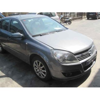 opel astra h berlina del año 2005