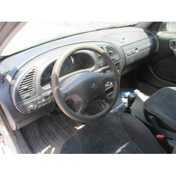 citroën xsara berlina del año 1998