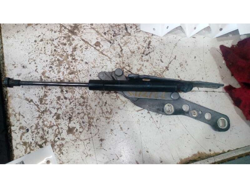 Recambio de bisagra capot para bmw serie 3 berlina (e46) 320d referencia OEM IAM   IZQUIERDA