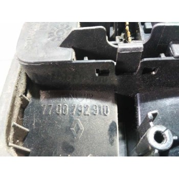 Recambio de piloto trasero derecho para renault 21 berlina (b/l48) 2.1 diesel referencia OEM IAM 7700792910  