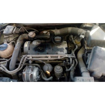 seat ibiza (6l1) del año 2002
