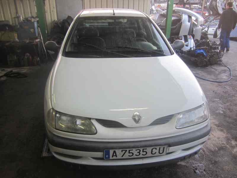 RENAULT LAGUNA (B56)