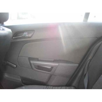 opel astra h berlina del año 2005