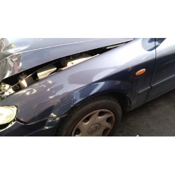 mazda 323 berl. f/s (bj) del año 2002