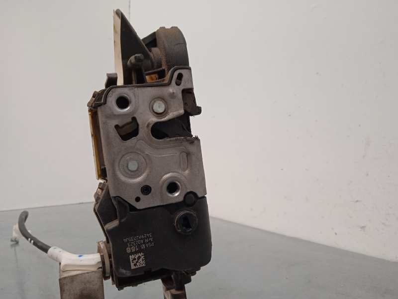 Recambio de cerradura puerta delantera izquierda para peugeot 3008 confort referencia OEM IAM 825158 PSA825158 6 PINS