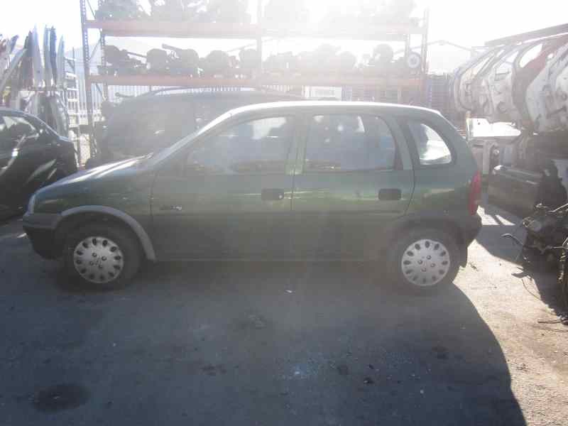 opel corsa b del año 1996