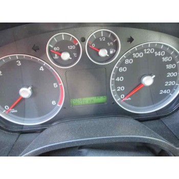 ford focus berlina (cap) del año 2007