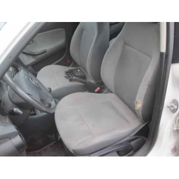 seat ibiza (6l1) del año 2004
