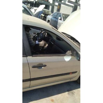 renault laguna ii (bg0) del año 2001