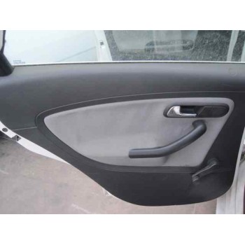 seat ibiza (6l1) del año 2004