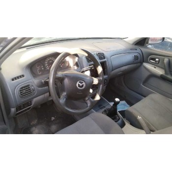 mazda 323 berl. f/s (bj) del año 2002