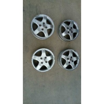 peugeot 107 del año 2008