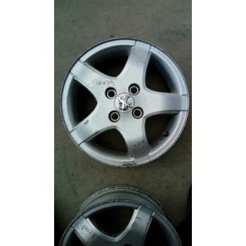 peugeot 107 del año 2008